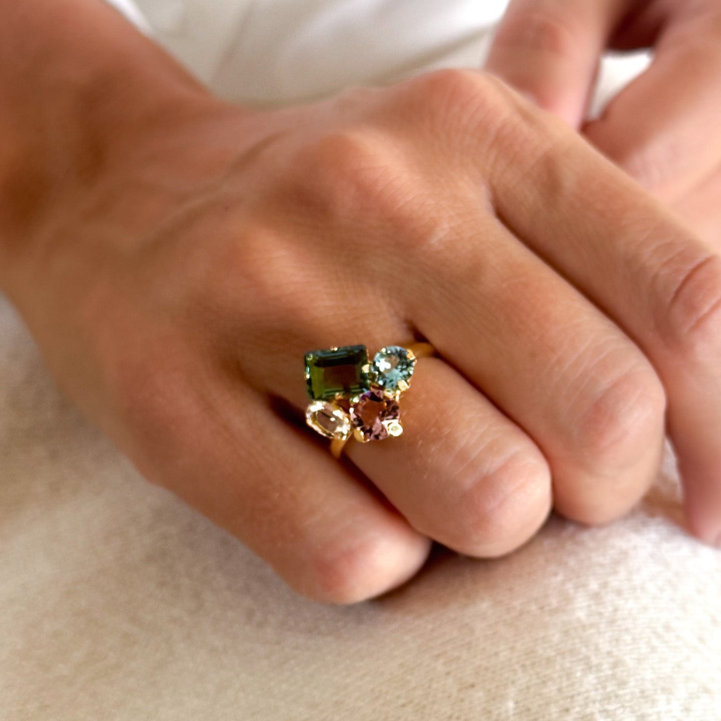 Anillo Salacia Cristales del mar