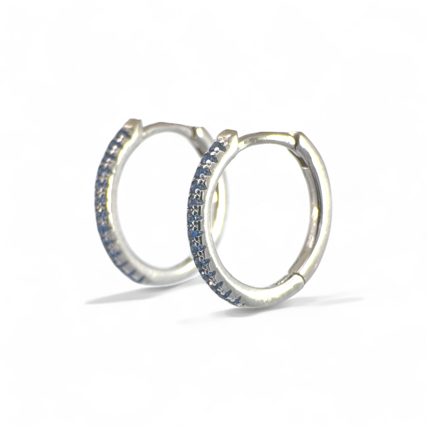 Aros argollas de plata 925 con piedras azules en grifa