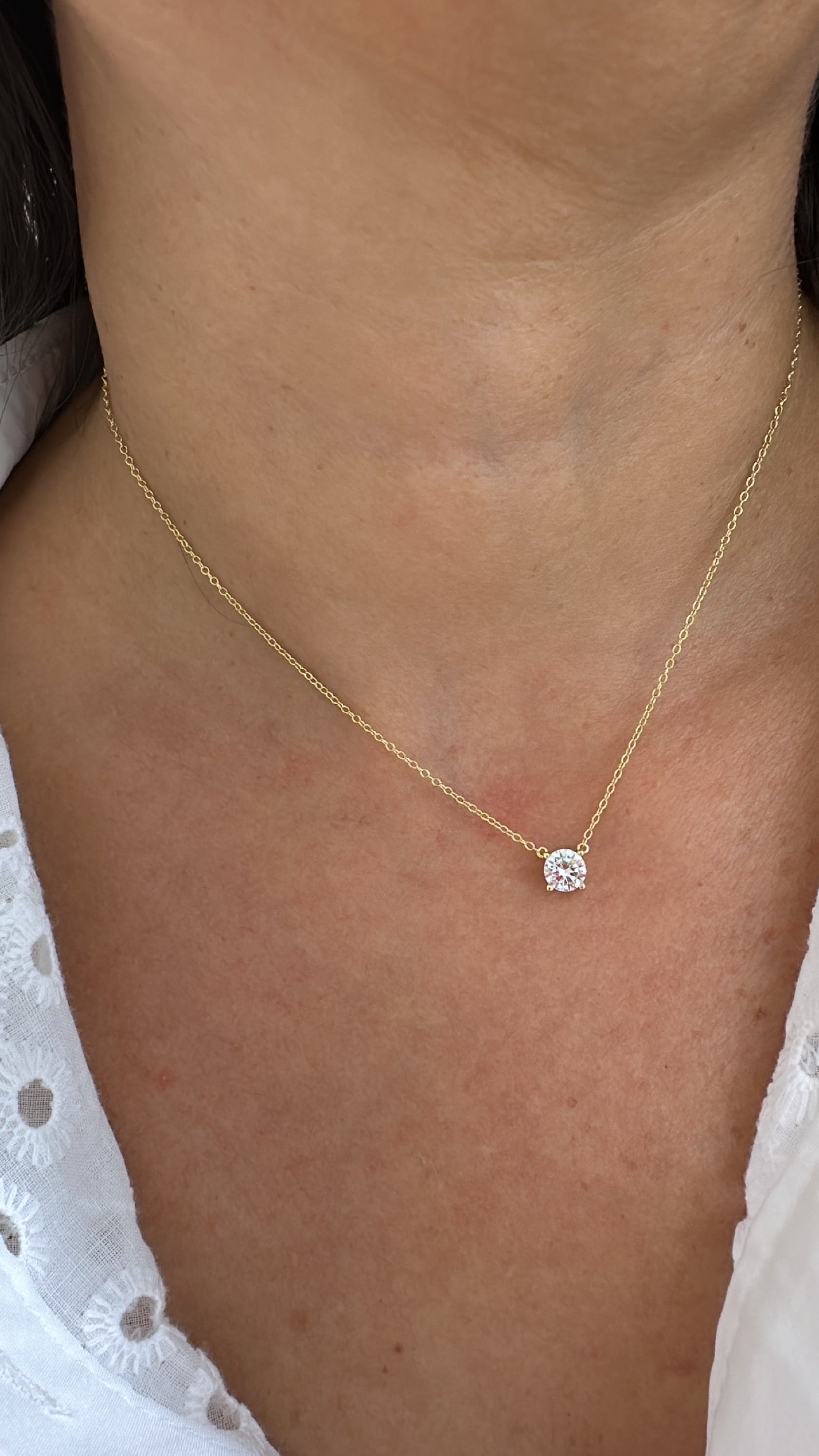 Collar cadena con punto de luz circón en grifa 6 mm plateado