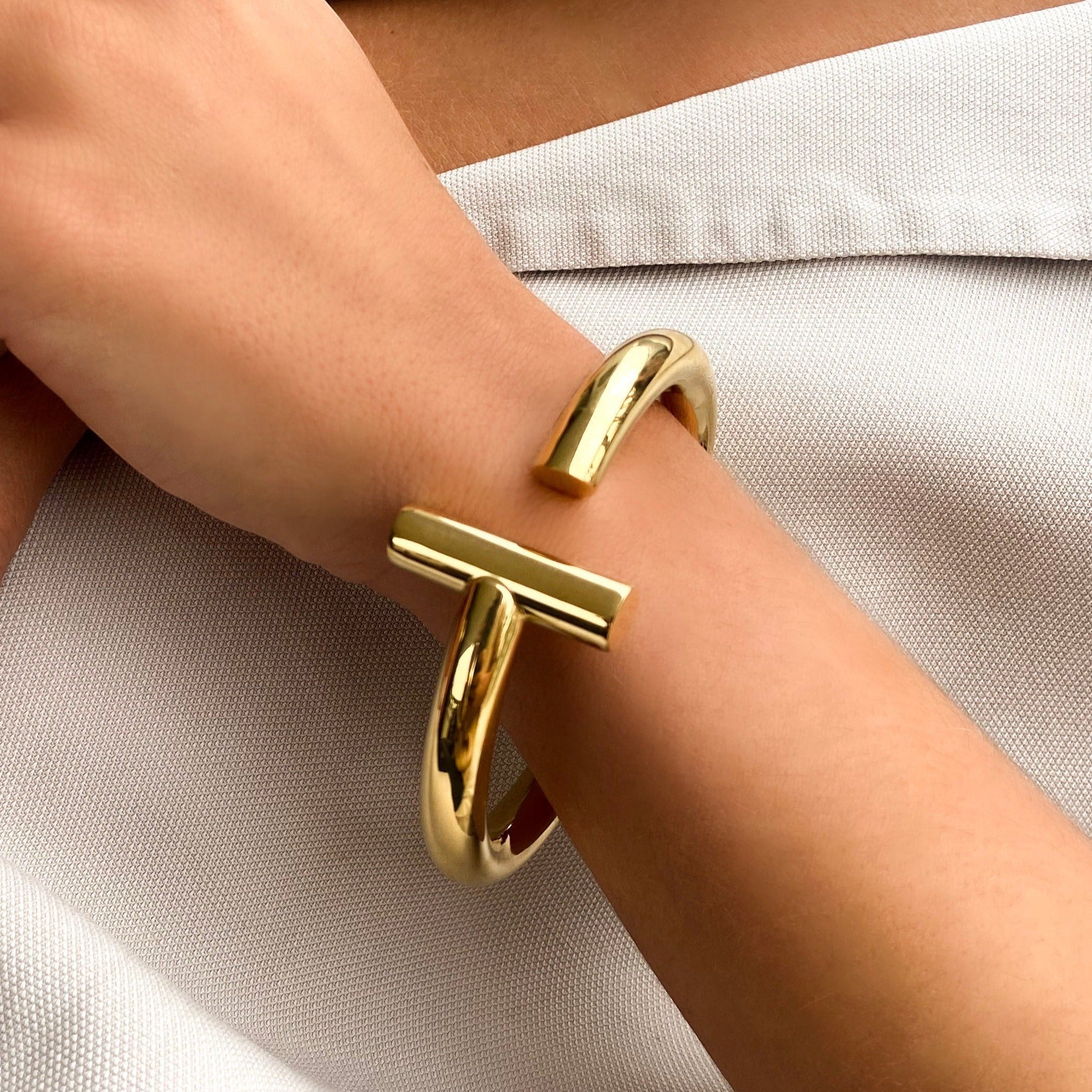 Esclava T gold