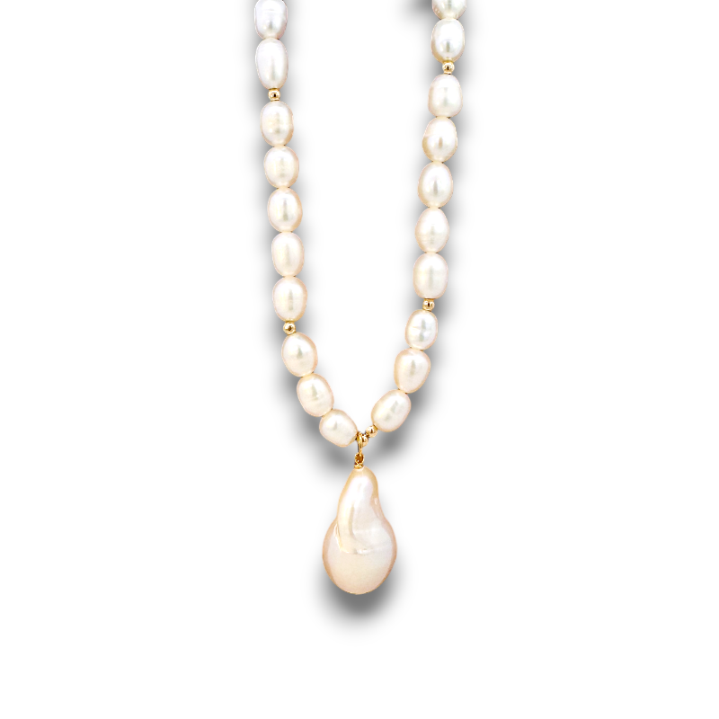 Collar Perlas naturales 7x5 mm y Perla barroca colgante 2 cm