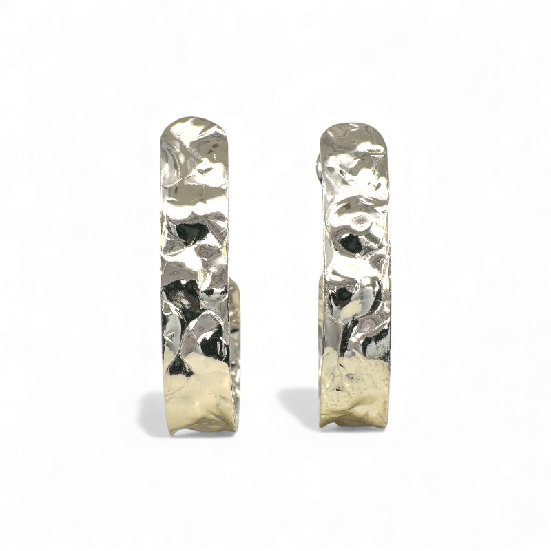 Aros argollas ovales semi abiertas efecto martillado plateadas