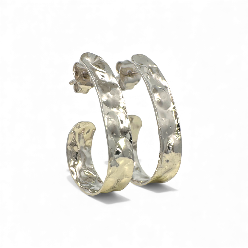 Aros argollas ovales semi abiertas efecto martillado plateadas