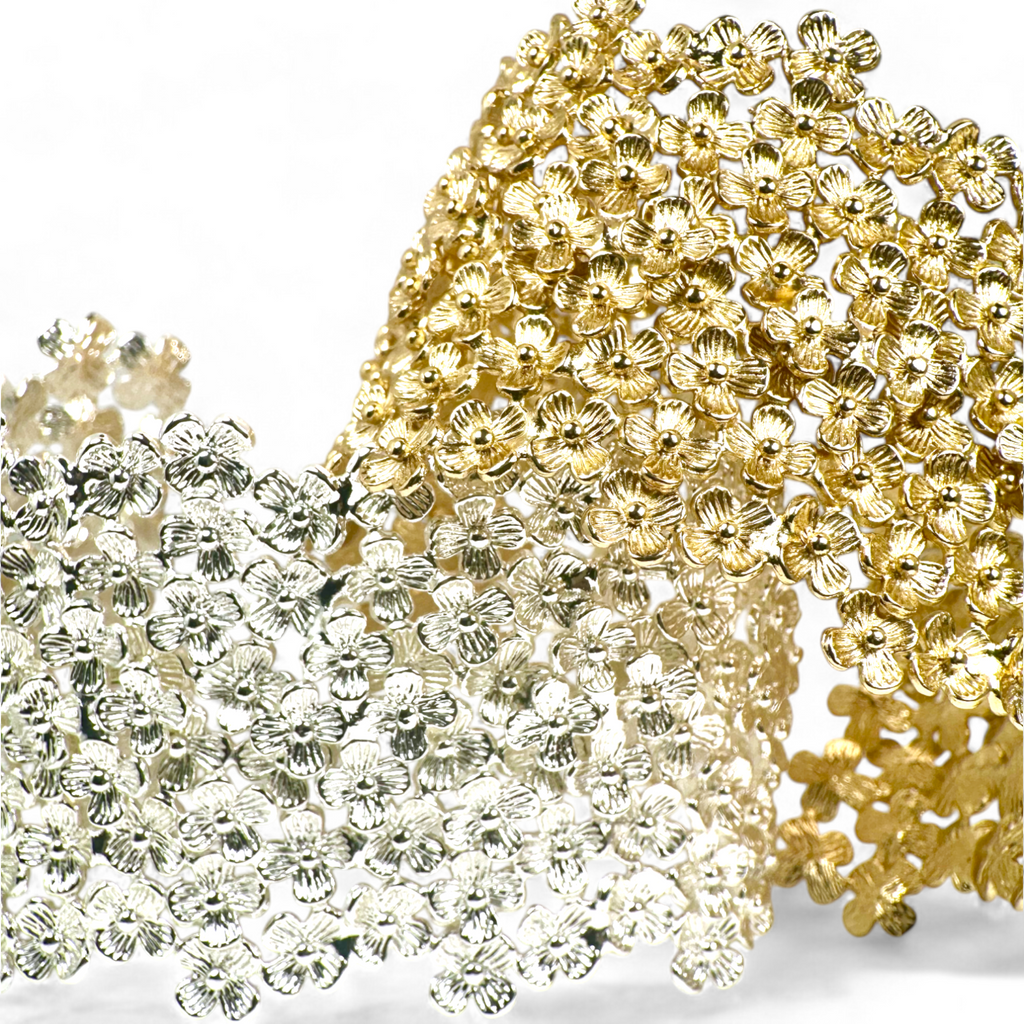 Pulsera esclava ajustable flores plateada