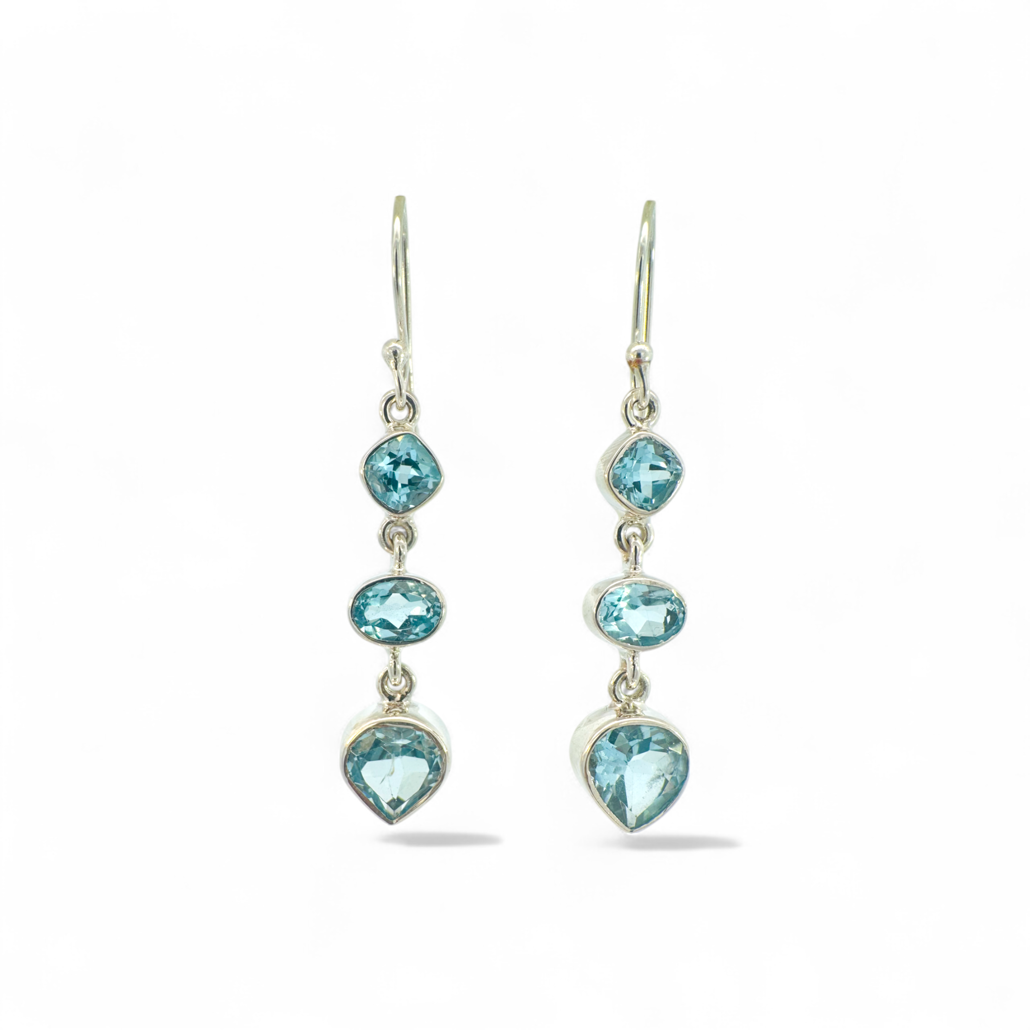 Aros colgantes topacio azul bisel plata 925