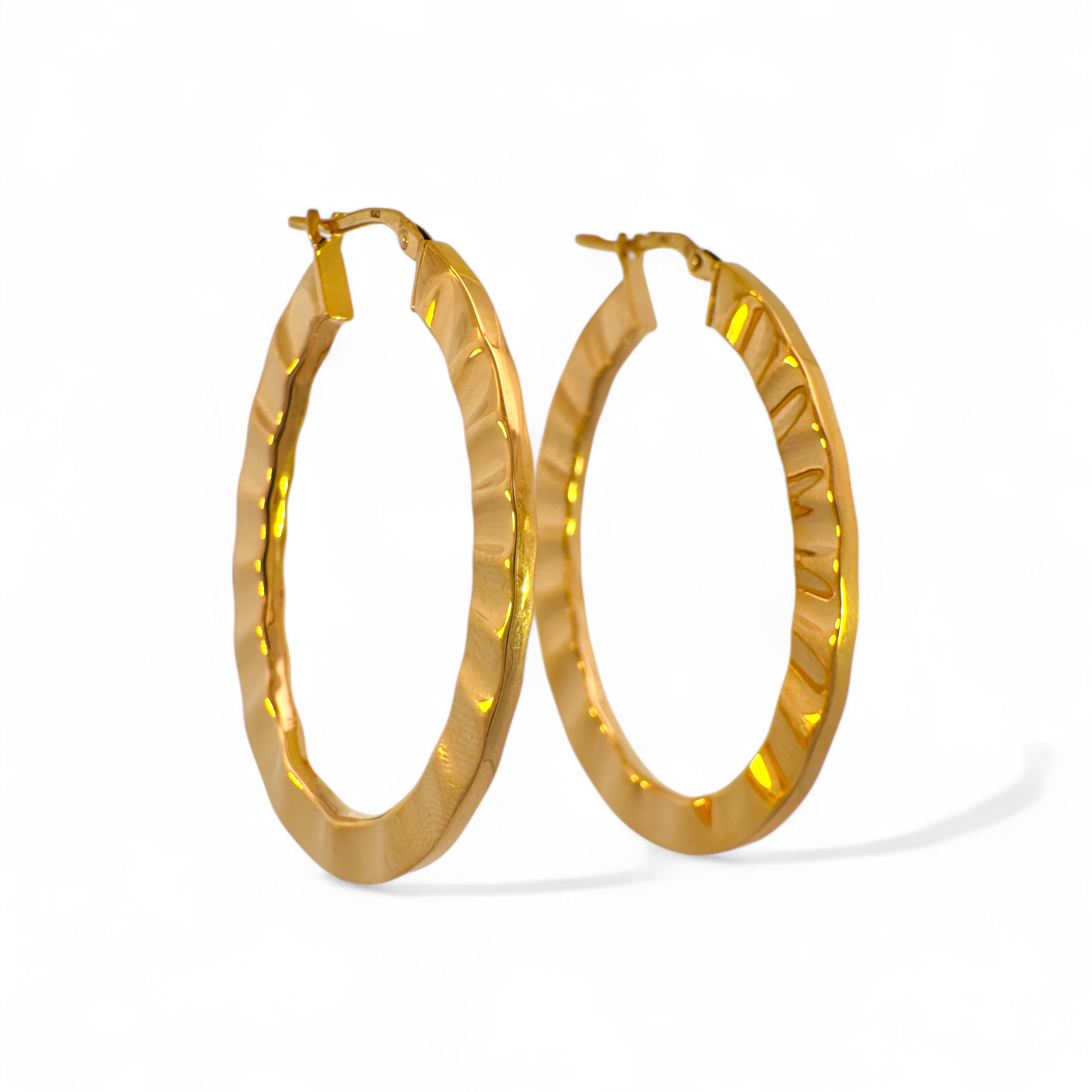 Aros ovales efecto martillado