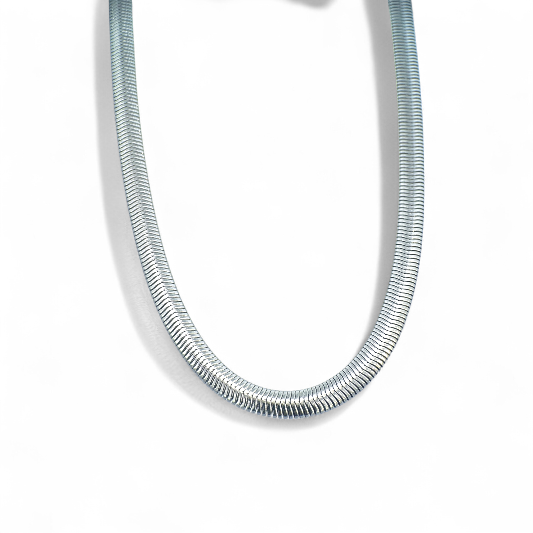 Collar cadena snake plateada