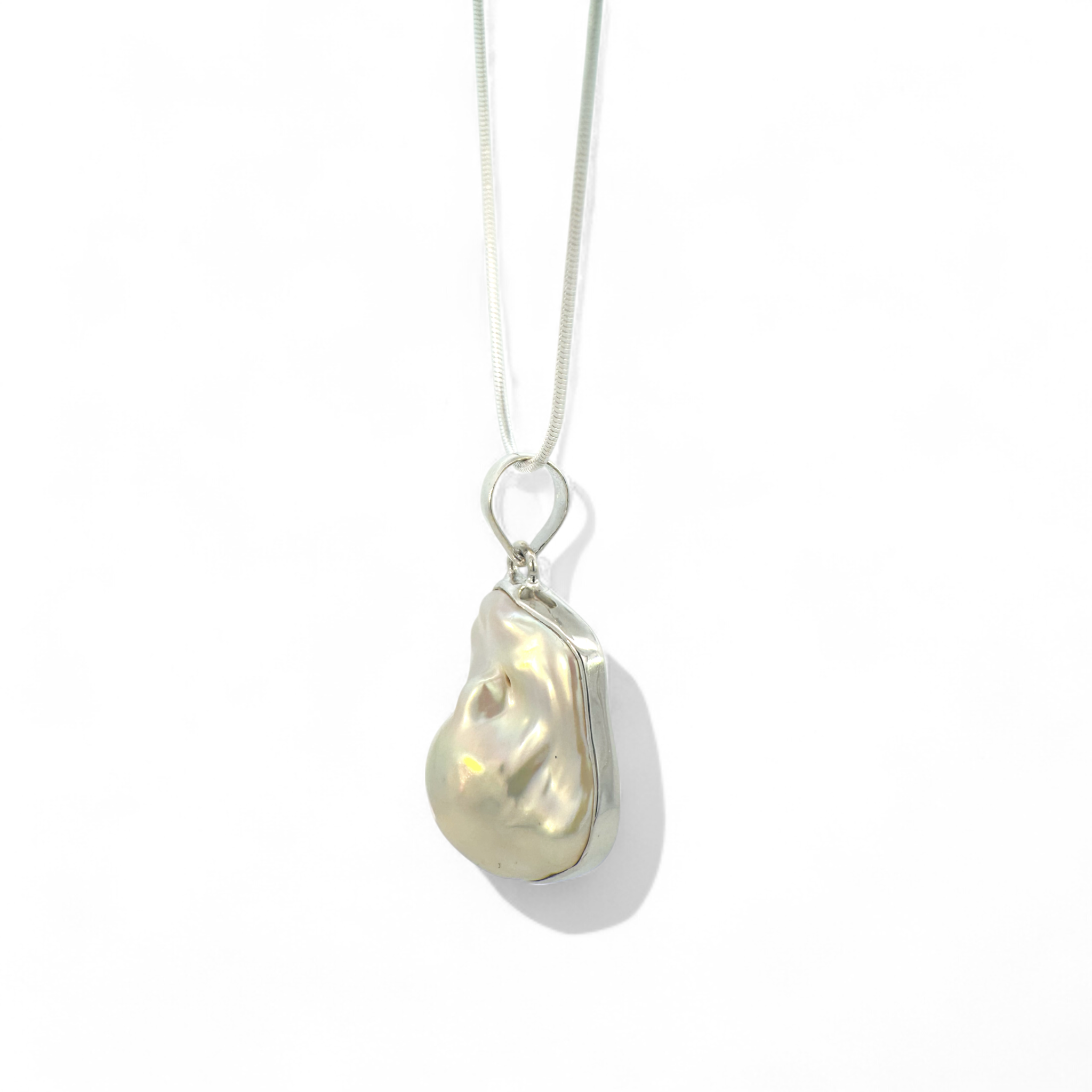 Collar cadena y colgante de plata 925 con perla barroca