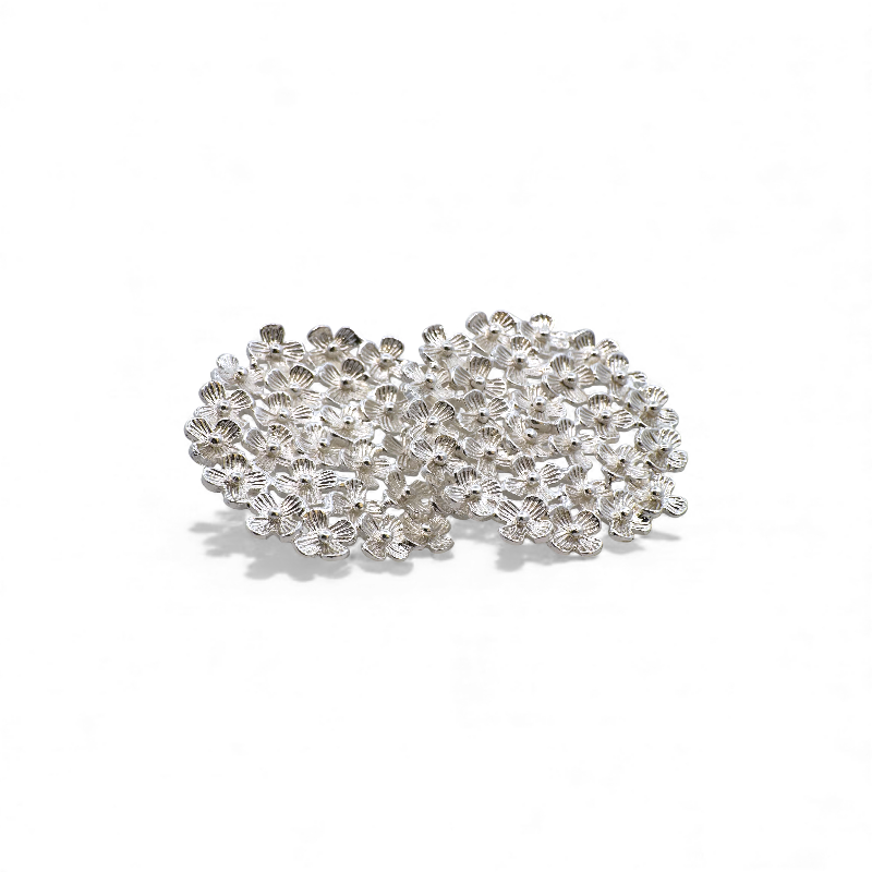 Aros stud flores grandes plateados