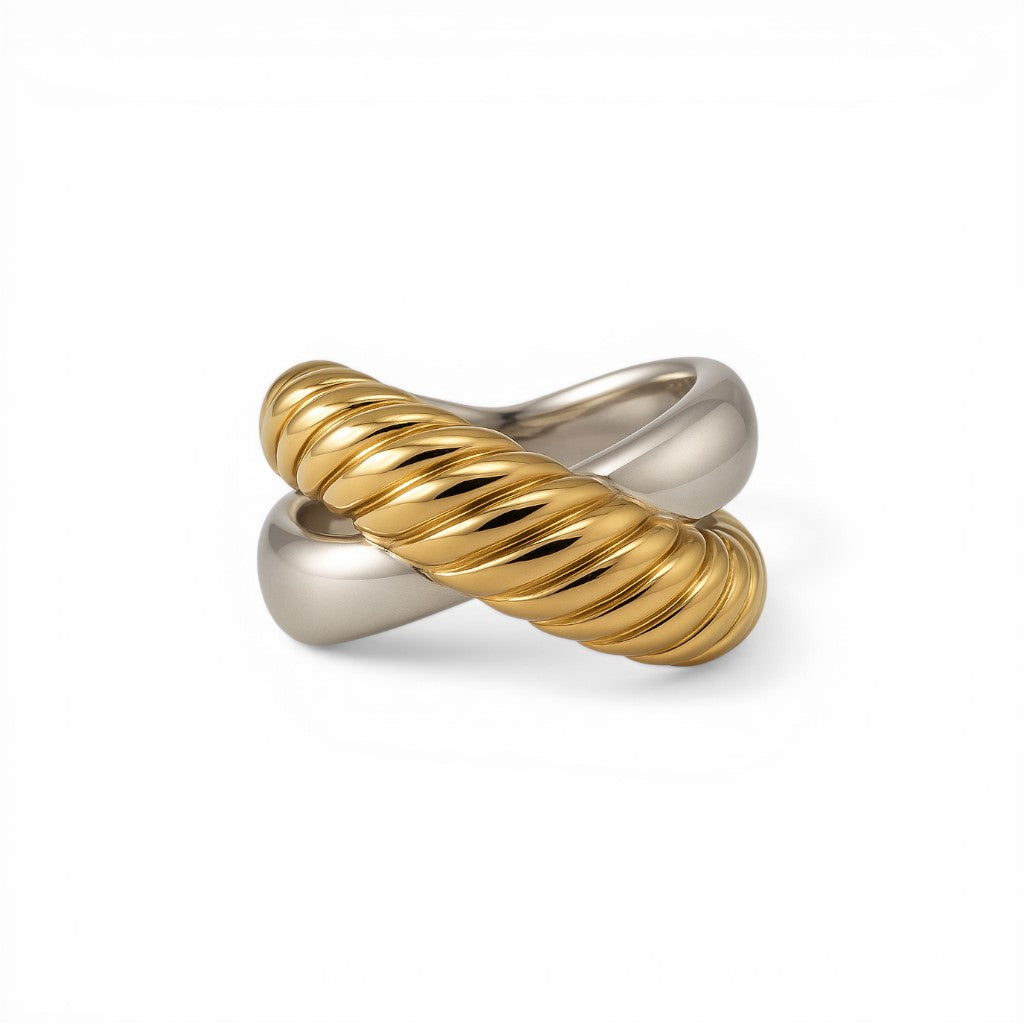 Sophia Schneider Joyas chunky bicolor crossover ring in silver-plated gold with twisted detail, size 13.