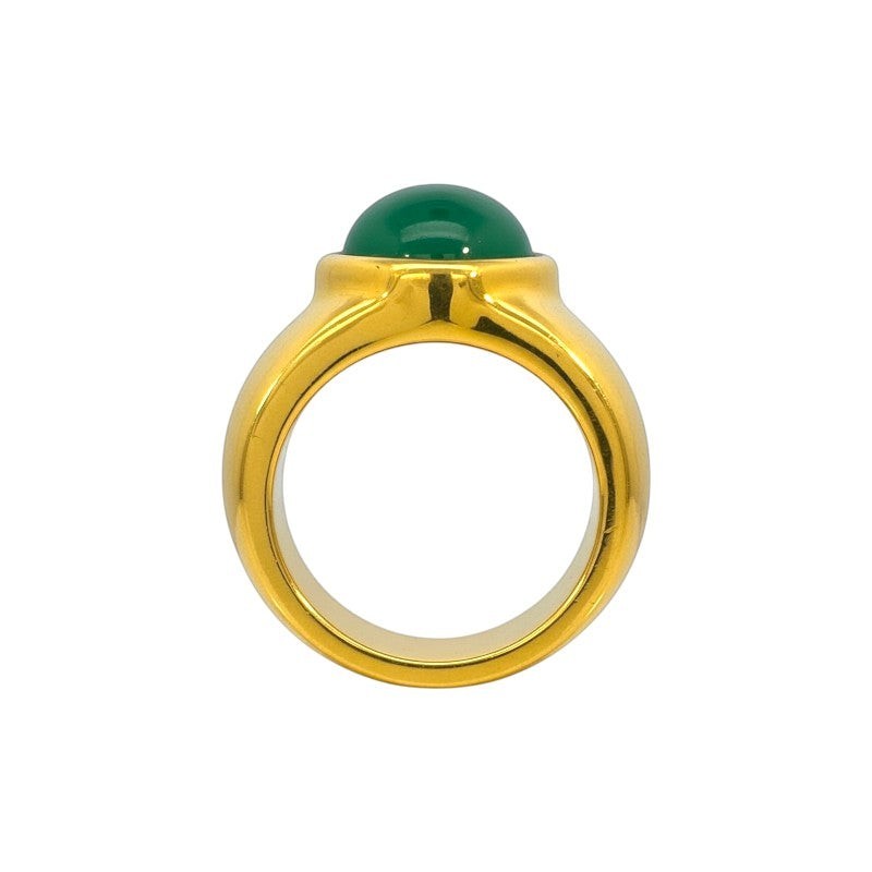 Sophia Schneider Joyas gold-plated silver ring with a cabochon-cut green onyx stone in a rhombus setting.